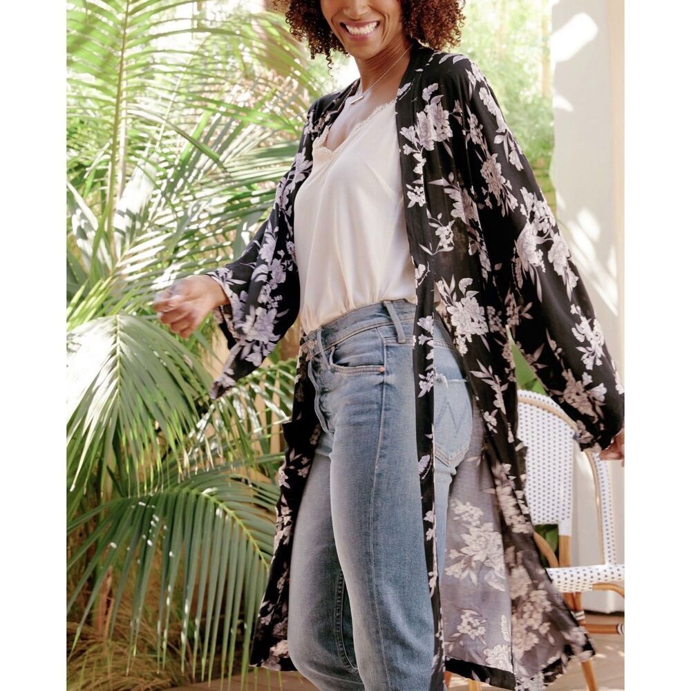 Spiritual Gangster Maya Floral Kimono Cardigan Front Pockets One Size
